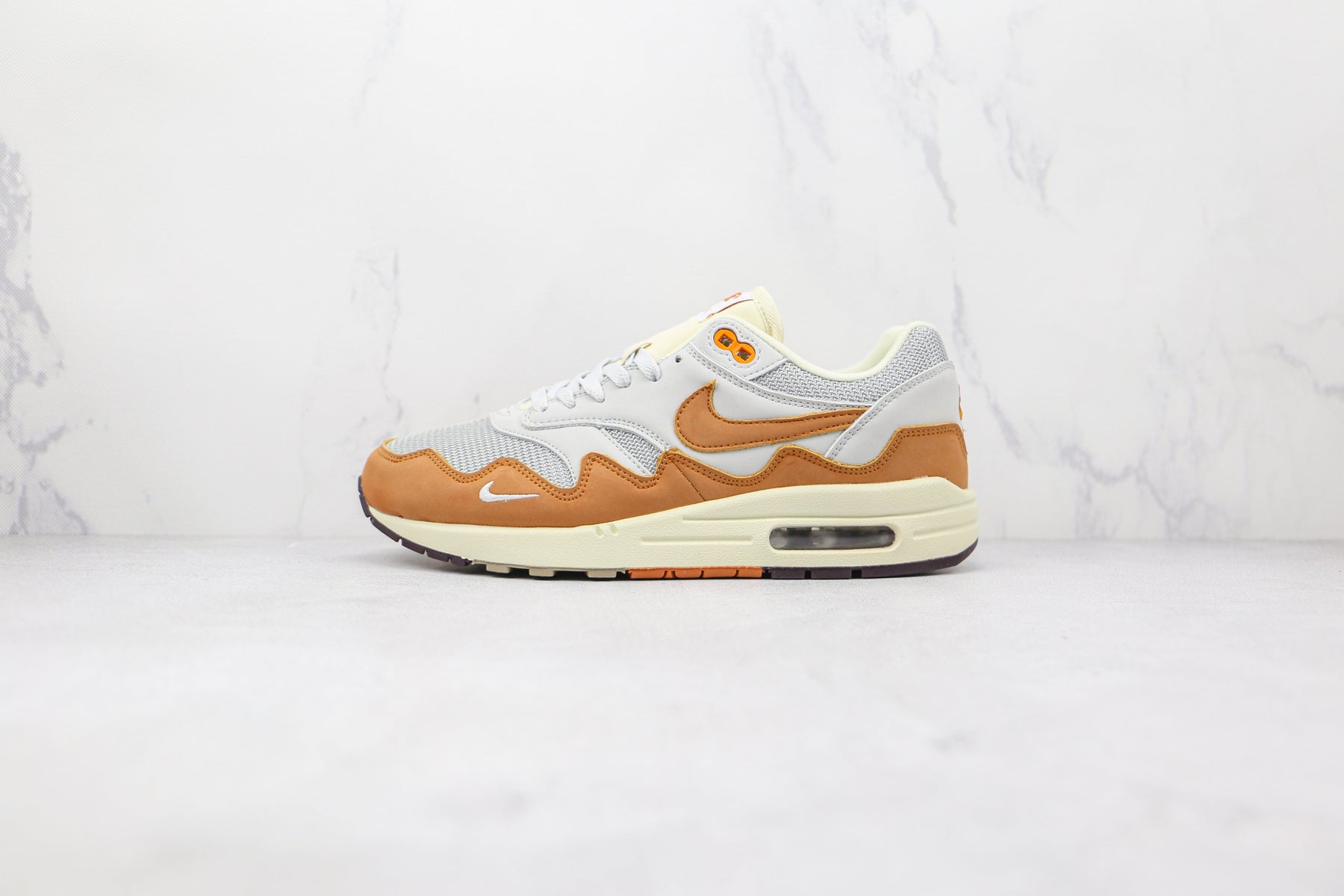 Nike Air Max 1 Patta Waves Monarch