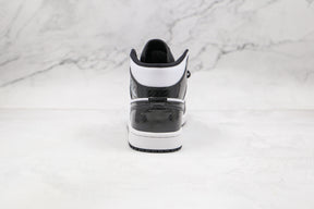 Jordan 1 Mid Carbon Fiber