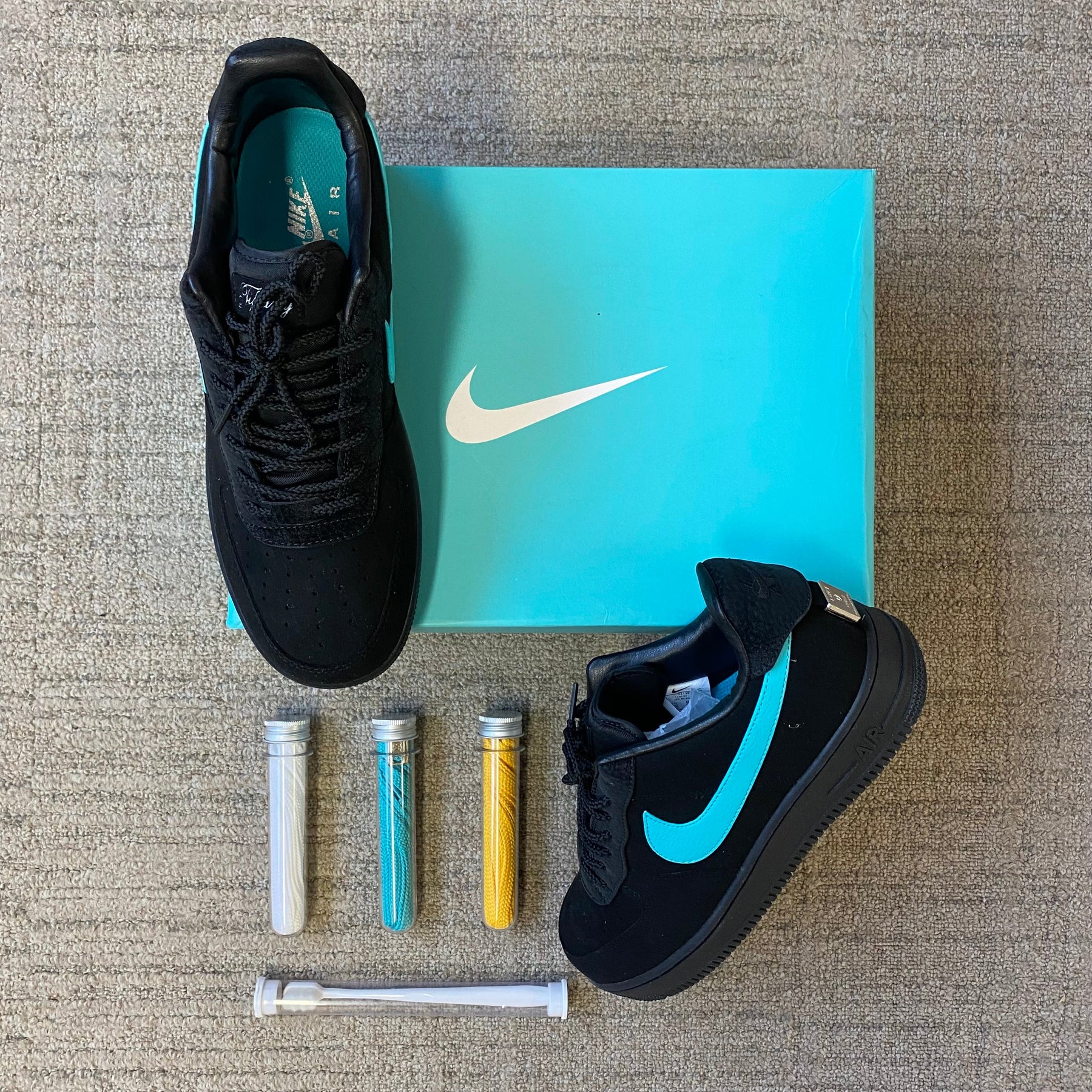 Nike Air Force 1 Low Tiffany & Co.1837 (Pronta Entrega)