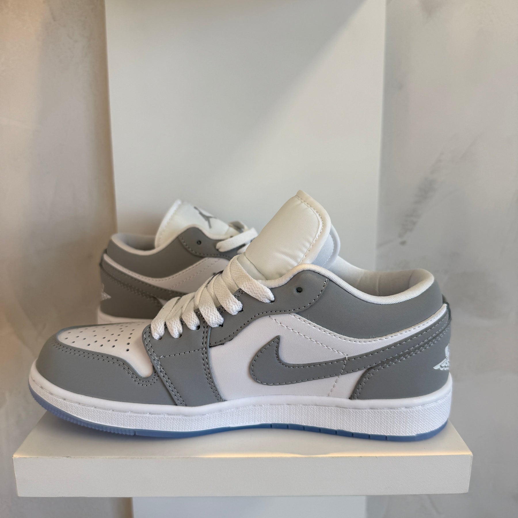 Jordan 1 Low Wolf Grey (Pronta Entrega)